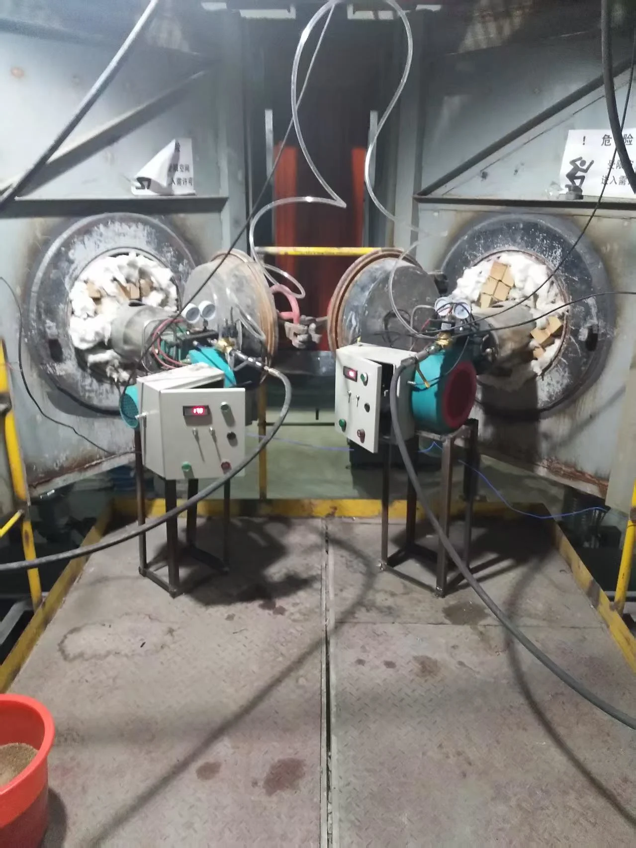 哈尔滨君利烘炉技术服务大型锅炉烘炉施工现场